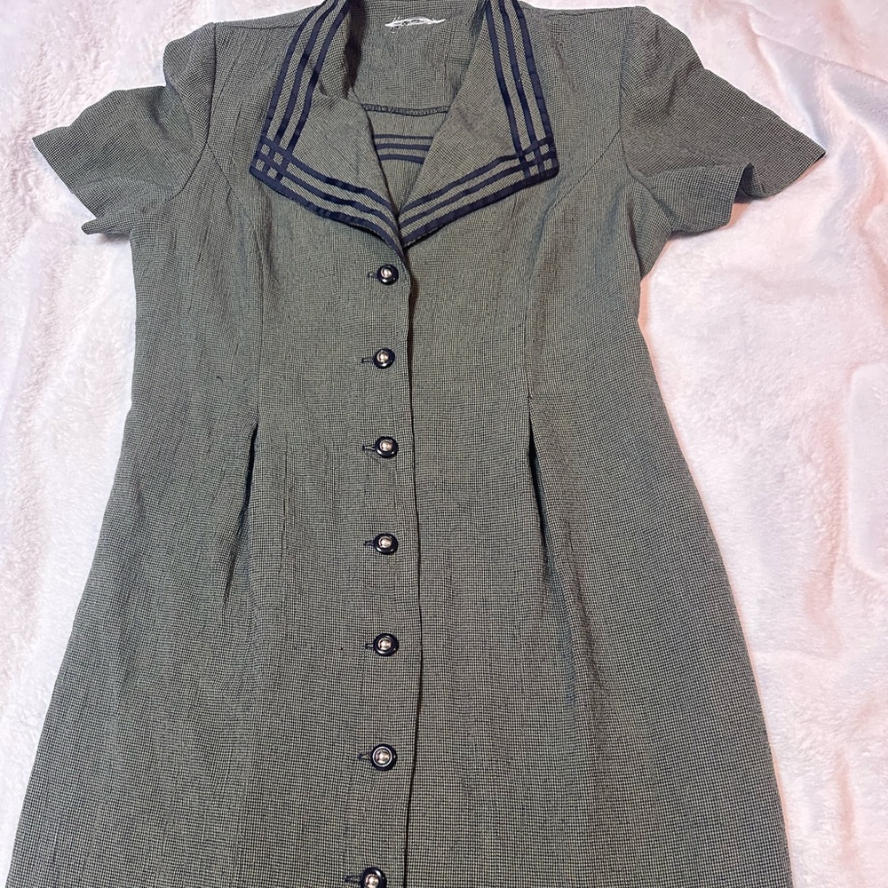 Vintage Elegant Green Button-Down Dress